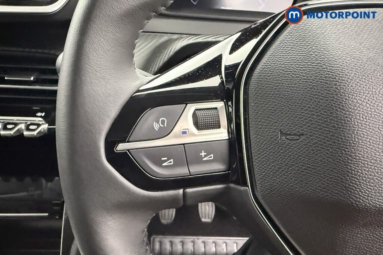 2024 Peugeot 208 1.2 PureTech 100 Allure 5dr Hatchback Petrol Manual