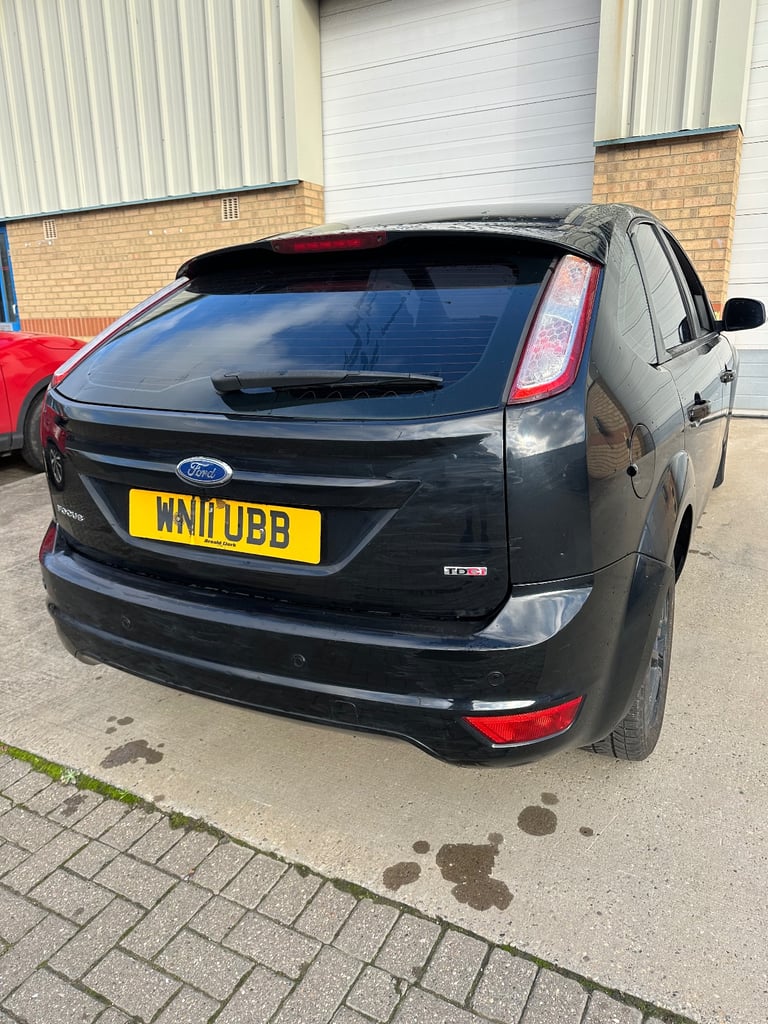 2011 Ford Focus 1.6 Tdci Diesel 12 Months Mot Full Service Good Condition Car