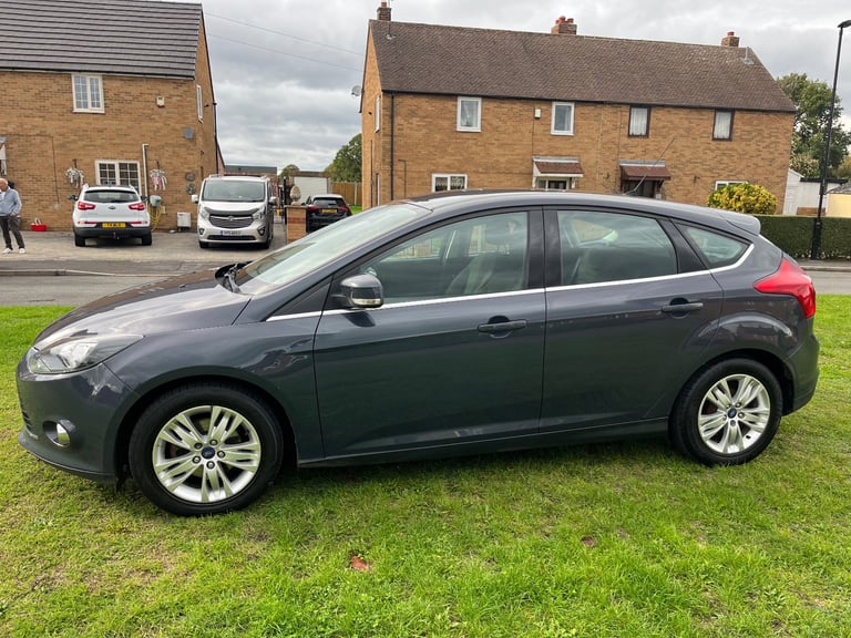 Ford focus 1.6tdci titanium navigator 