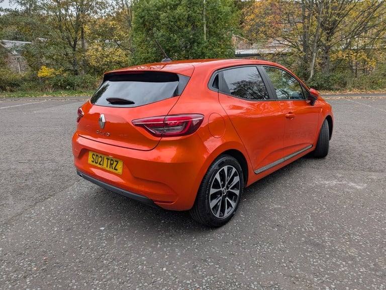2021 Renault Clio 1.0 TCe Iconic Hatchback 5dr Petrol Manual Euro 6 (s/s) (100 ps) Hatchback Petr...