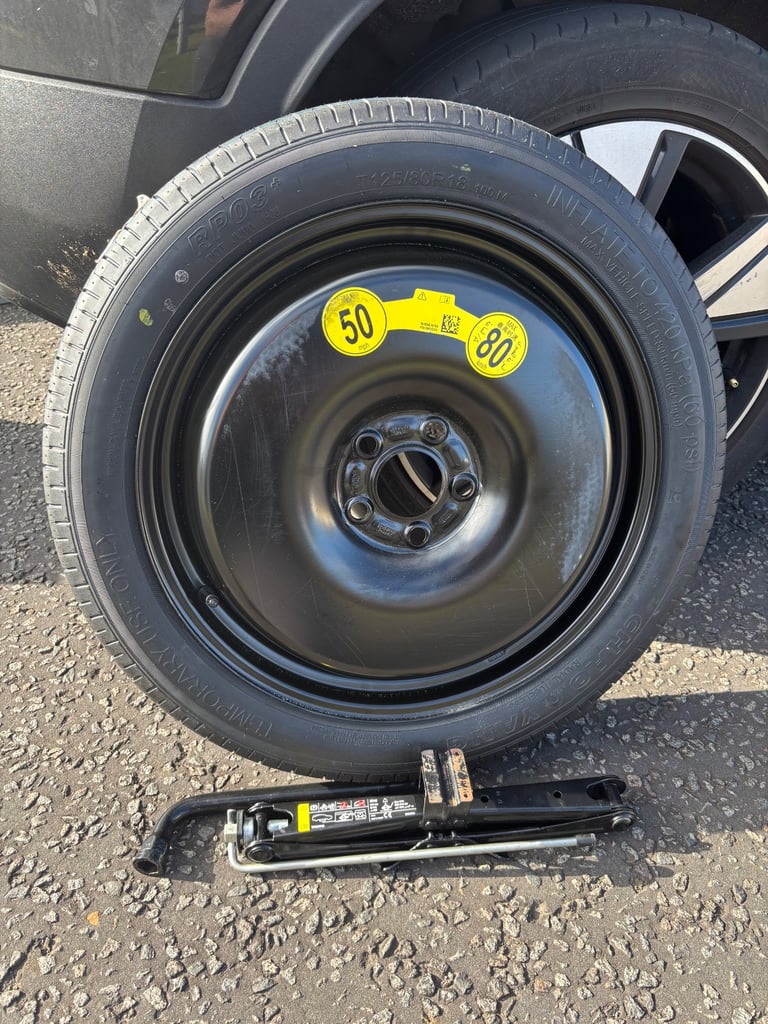 image for Volvo XC40 space saver wheel and tyre kit