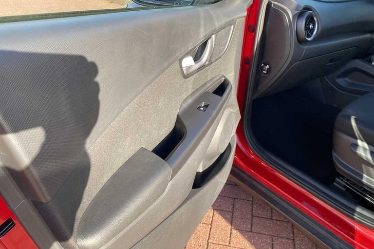 2022 Hyundai KONA 1.0 TGDi 48V MHEV SE Connect 5dr HATCHBACK Petrol/Electric Hybrid Manual