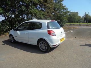 012 RENAULT CLIO TOM TOM 1.2,5 DOOR HATCHBACK,MOT NOV 025,2 OWNERS,PART-HISTORY,ULEZ COMPLIANCE