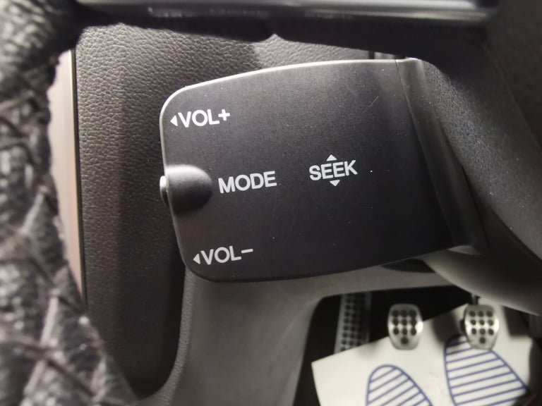 2009 Ford Focus 1.8 Zetec S 5dr HATCHBACK Petrol Manual