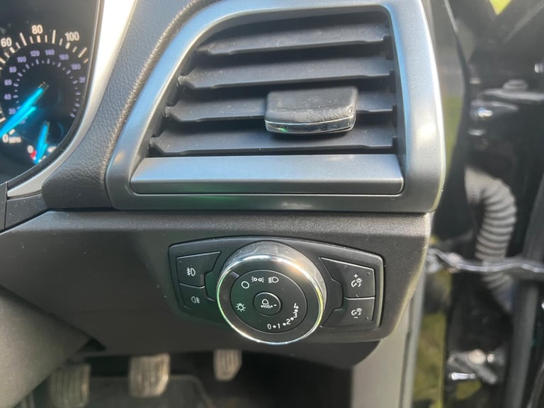 FORD MONDEO 2.0 TDCi ECO Zetec Edition Black Manual Diesel 2018