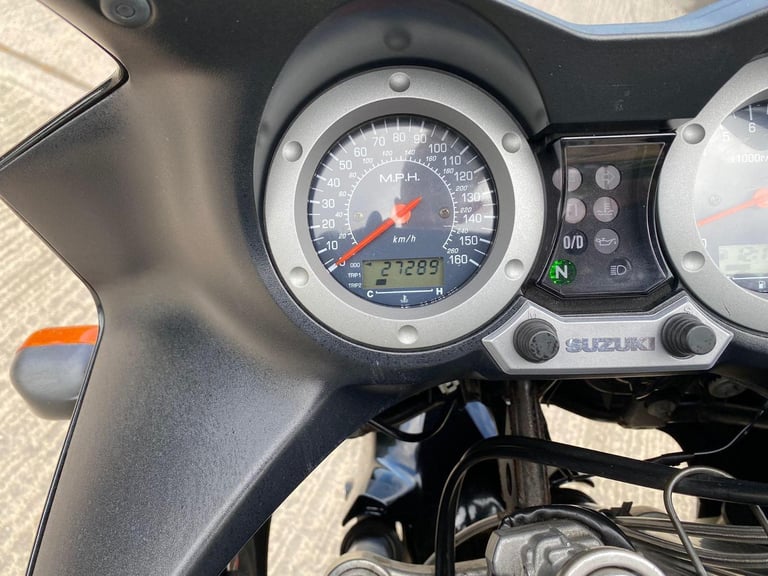 2002 02 SUZUKI DL1000 K2 V-STROM ADVENTURE TOURER DL 1000 VSTROM