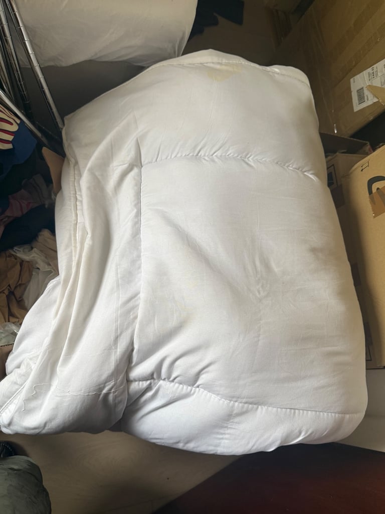 image for Double Mattress Topper – Needs Wash