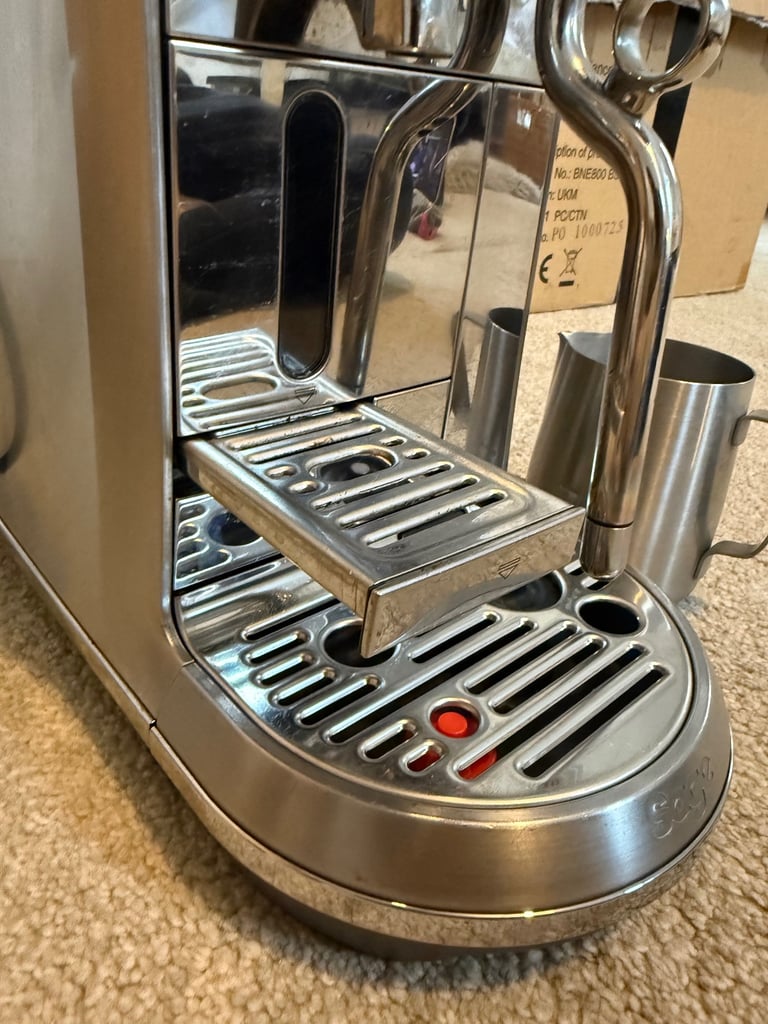SAGE nespresso creatista plus coffee machine boxed 