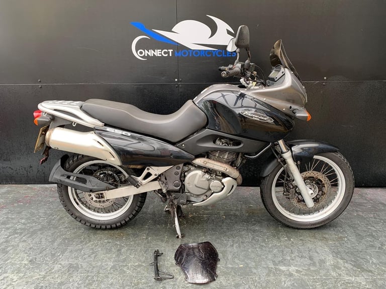 image for SUZUKI XF650 X FREEWIND PROJECT BIKE HPI CLEAR