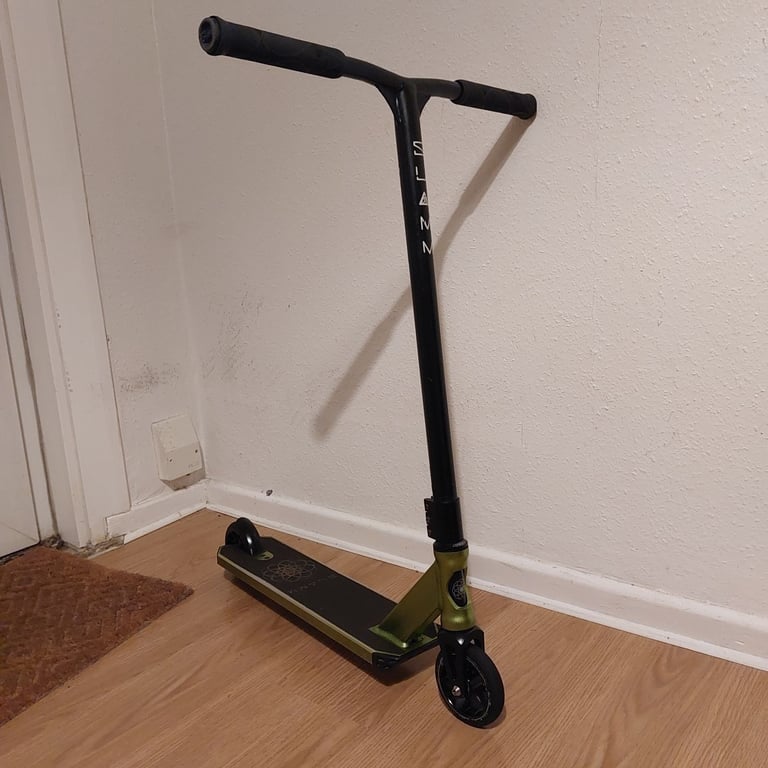 image for Slamm scooter