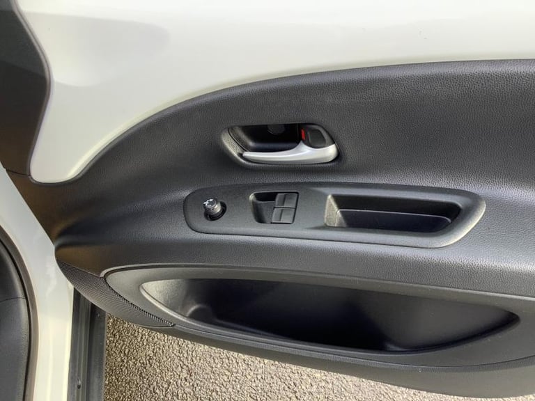 2022 Toyota Aygo X 1.0 VVT-i Pure 5dr HATCHBACK PETROL Manual