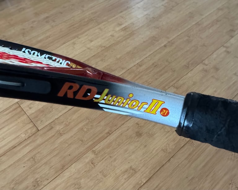 Junior Yonex Tennis Racket 21 with Cover - REDUCED 