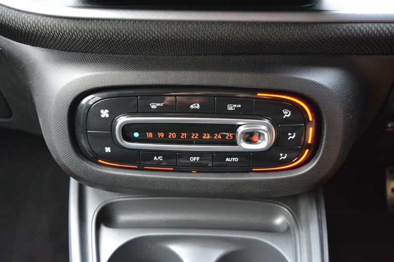 2017 smart forfour 0.9T BRABUS Sport Night Sky (Premium Plus) Twinamic Euro 6 (s/s) 5dr HATCHBACK...