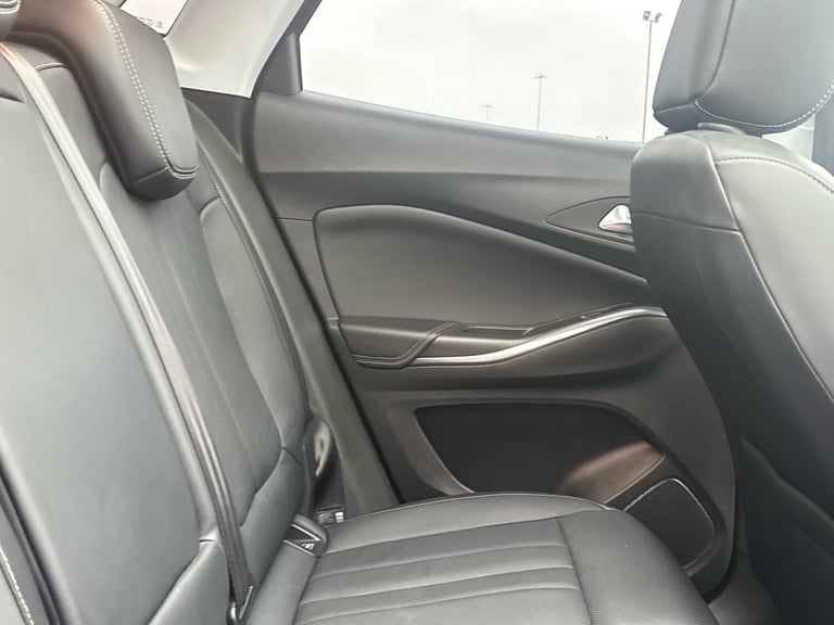 2019 Vauxhall Grandland X 1.5 Turbo D Elite Nav 5dr HATCHBACK DIESEL Manual