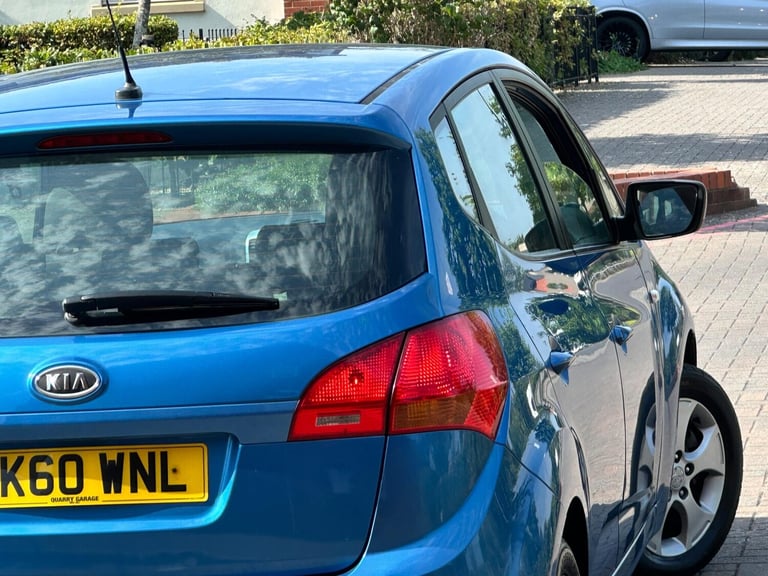 2010 Kia Venga 1.6 2 Auto Euro 5 5dr HATCHBACK Petrol Automatic