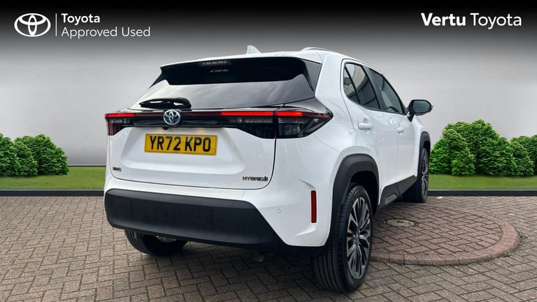2022 Toyota Yaris Cross 1.5 Hybrid Excel 5dr CVT [Panoramic Roof] Hybrid Estate Estate Hybrid Aut...