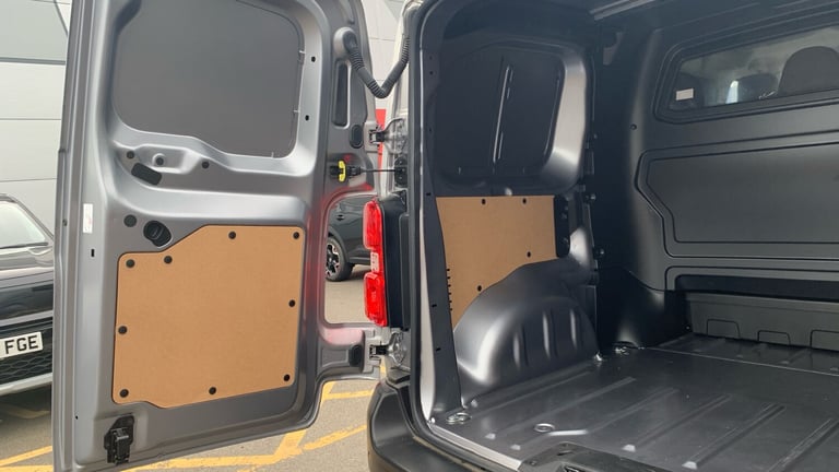 2024 Citroen Dispatch 2.0 BlueHDi 1200 Enterprise Edition M Crew Van Double Cab 6dr Diesel EAT8 M...