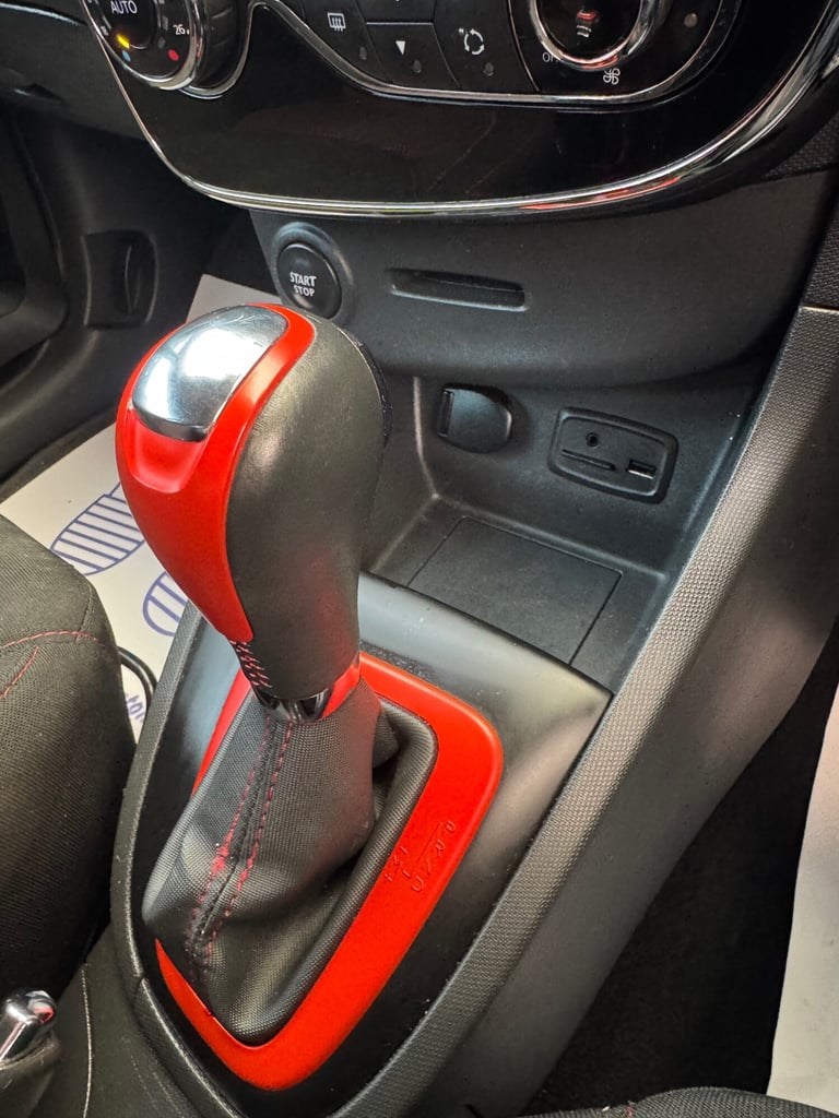 2013 Renault Clio 1.6T 16V RenaultSport Lux 200 5dr EDC Automatic / FULL HISTORY