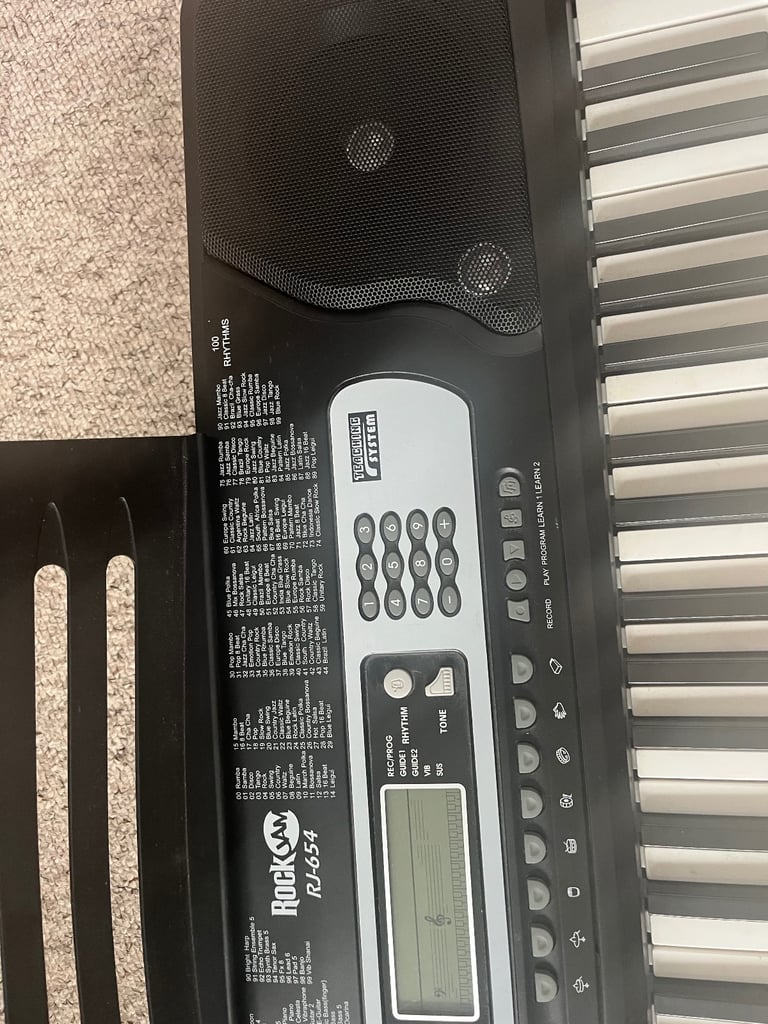 Rock Jam RJ-654 Keyboard-like new! 