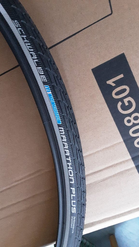 image for Schwalbe Marathon Plus Bike Tyre 700x28c
