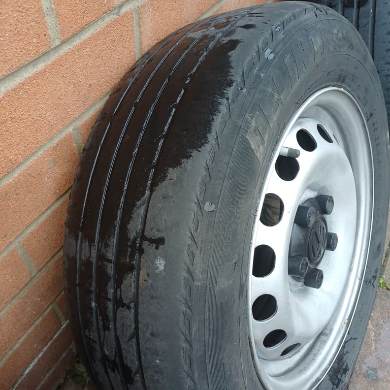 image for Vw caddy rims 