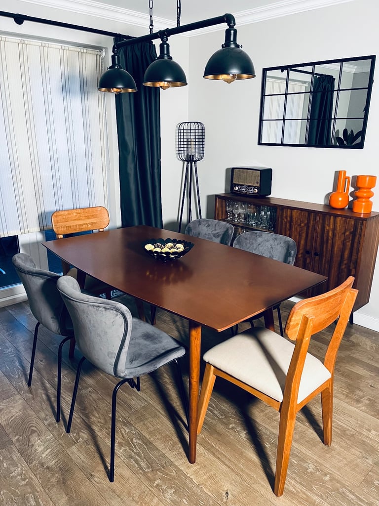 image for Bespoke basically new dining table set for 6  in mid.century- modern style