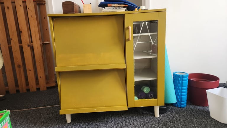 image for FREE cabinet