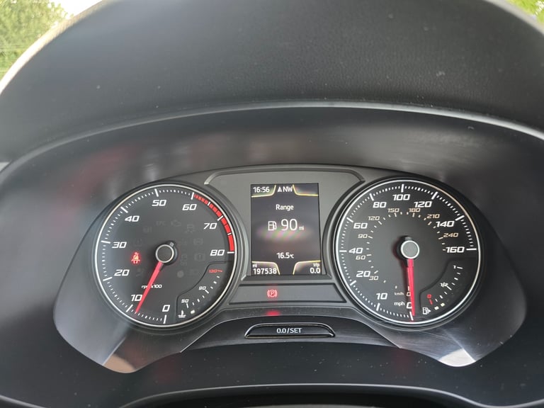 2013 SEAT Leon 1.4 TSI FR 3dr [Technology Pack] HATCHBACK Petrol Manual