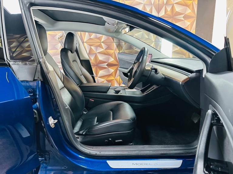 2019 Tesla Model 3 Standard Plus 4dr Auto SALOON ELECTRIC Automatic