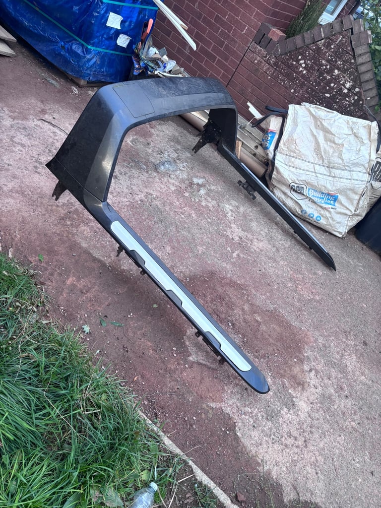 image for Ford Ranger Electric Roller Shutter and Spoiler