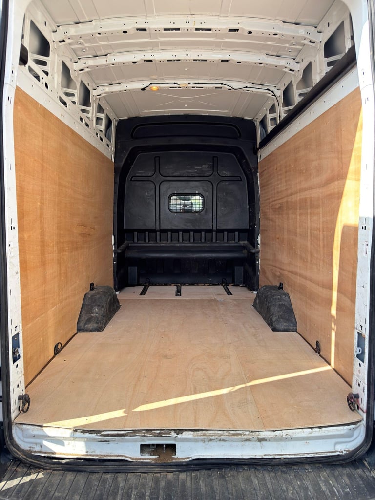 2019 Ford Transit 2.0 350 EcoBlue Trend Crew Van RWD L4 H3 Euro 6 6dr PANEL VAN Diesel Manual