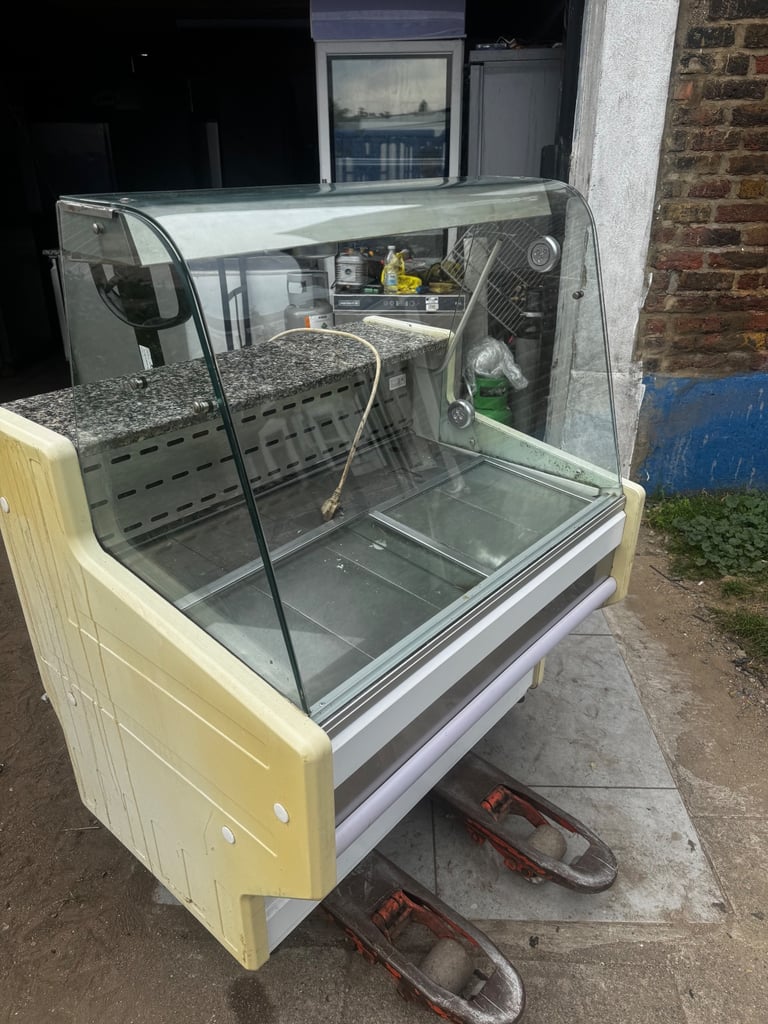 Commercial fridge 
