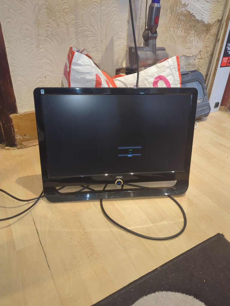Aoc monitor 22"