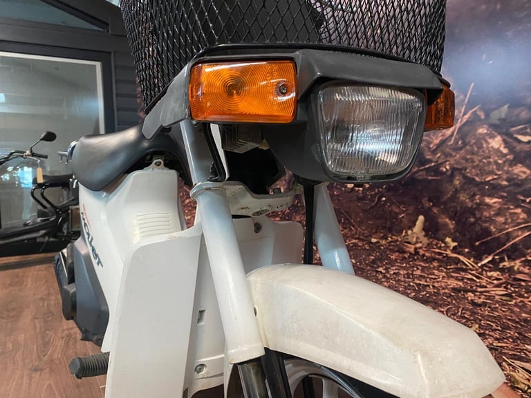 1992 JDM Suzuki Super Mollet 50 2-stroke scooter