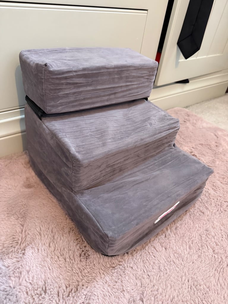 image for Pet steps 