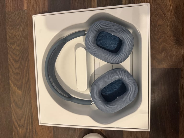 Apple AirPods Max USB-C Blue