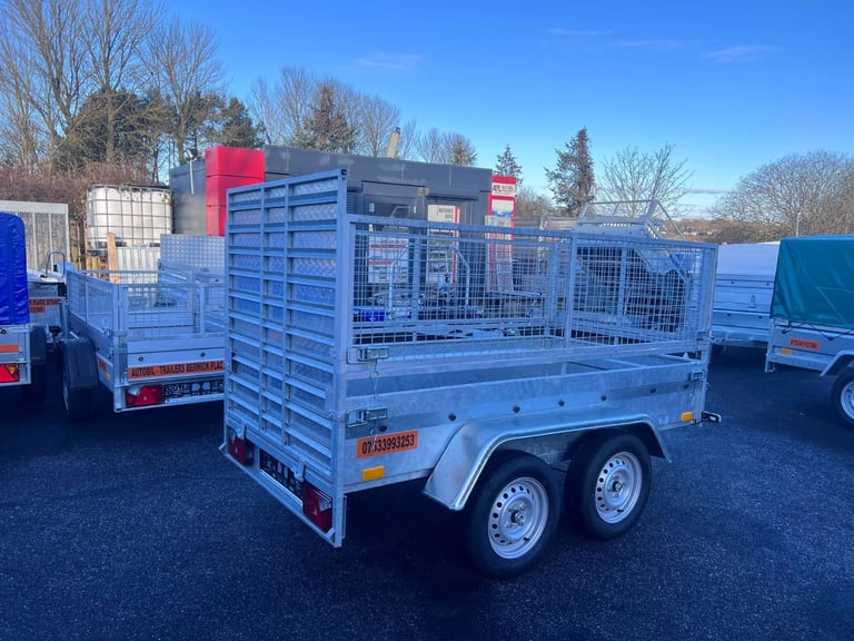 New 8,2ft x 4,3ft twin axle trailer with 60cm mesh and ramp 1300kg braked