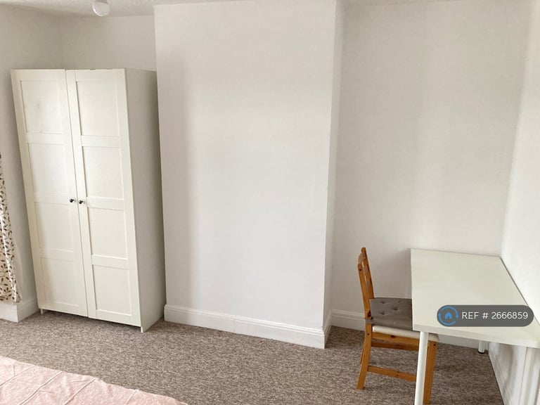 5 bedroom house in Vincent Street, Southampton, SO15 (5 bed) (#2666859)