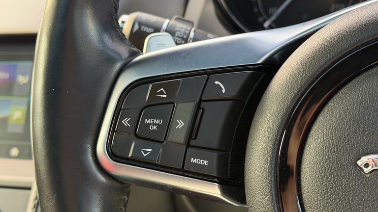 2018 Jaguar F-TYPE 5.0 Supercharged V8 R 2dr Auto AWD Petrol