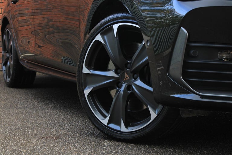 2020 Cupra Leon 1.4 eHybrid 12.8kWh First Edition DSG Euro 6 (s/s) 5dr ESTATE Petrol/Electric Hyb...