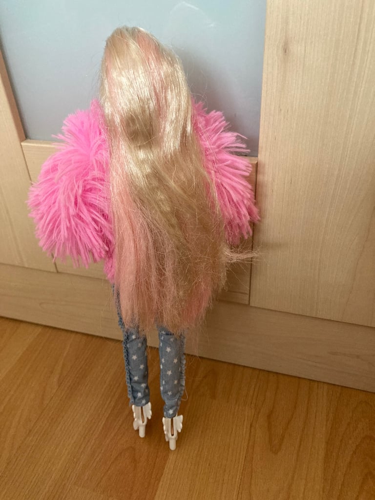 2 x Barbie dolls with accessories