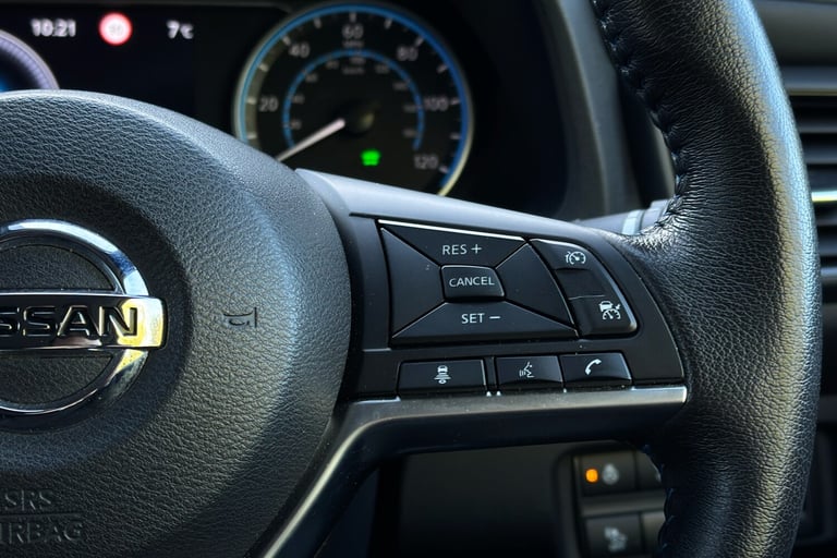  Nissan Leaf 40kwh 10 Hatchback 5dr Electric Auto 150 Ps Electric