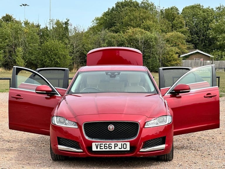 2017 Jaguar XF 2.0d Prestige Auto Euro 6 (s/s) 4dr Saloon Diesel Automatic