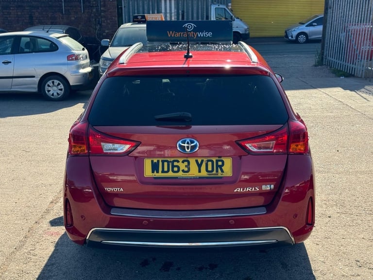 2014 Toyota Auris 1.8 Vvt-h Excel Touring Sports Estate Hybrid Automatic
