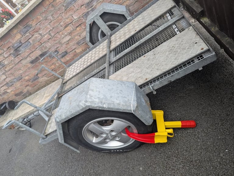Galvanised motorcycle trailer 