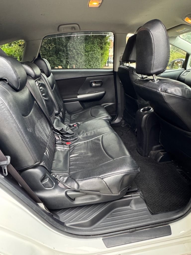 2022 Toyota Prius+ 1.8 VVTi Excel+ 5dr CVT Auto MPV PETROL/ELECTRIC Automatic