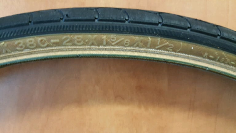 Kenda KWEST 700x38c road bike tyre