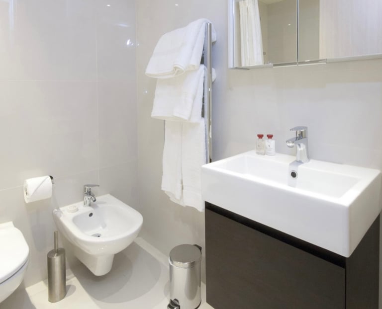Knightsbridge - SW3  One Bedroom Apartment Short Term Lets £1582 per week 