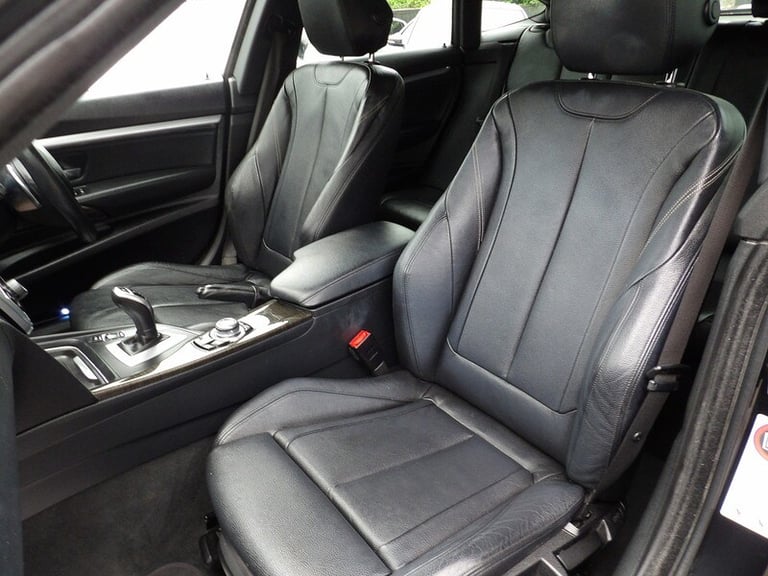 2013 BMW 3 Series 328i Luxury 5dr Step Auto HATCHBACK PETROL Automatic