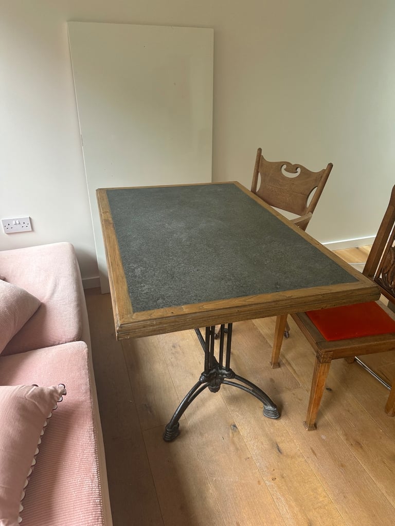 4-seater Graham & Green Cafe/bistro table 
